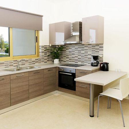 Stelia Luxury Apartments Kalavarda Экстерьер фото