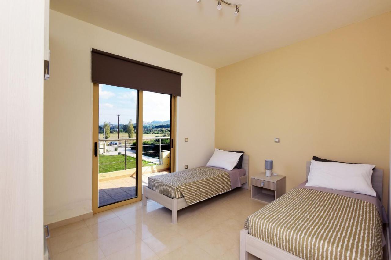 Stelia Luxury Apartments Kalavarda Экстерьер фото